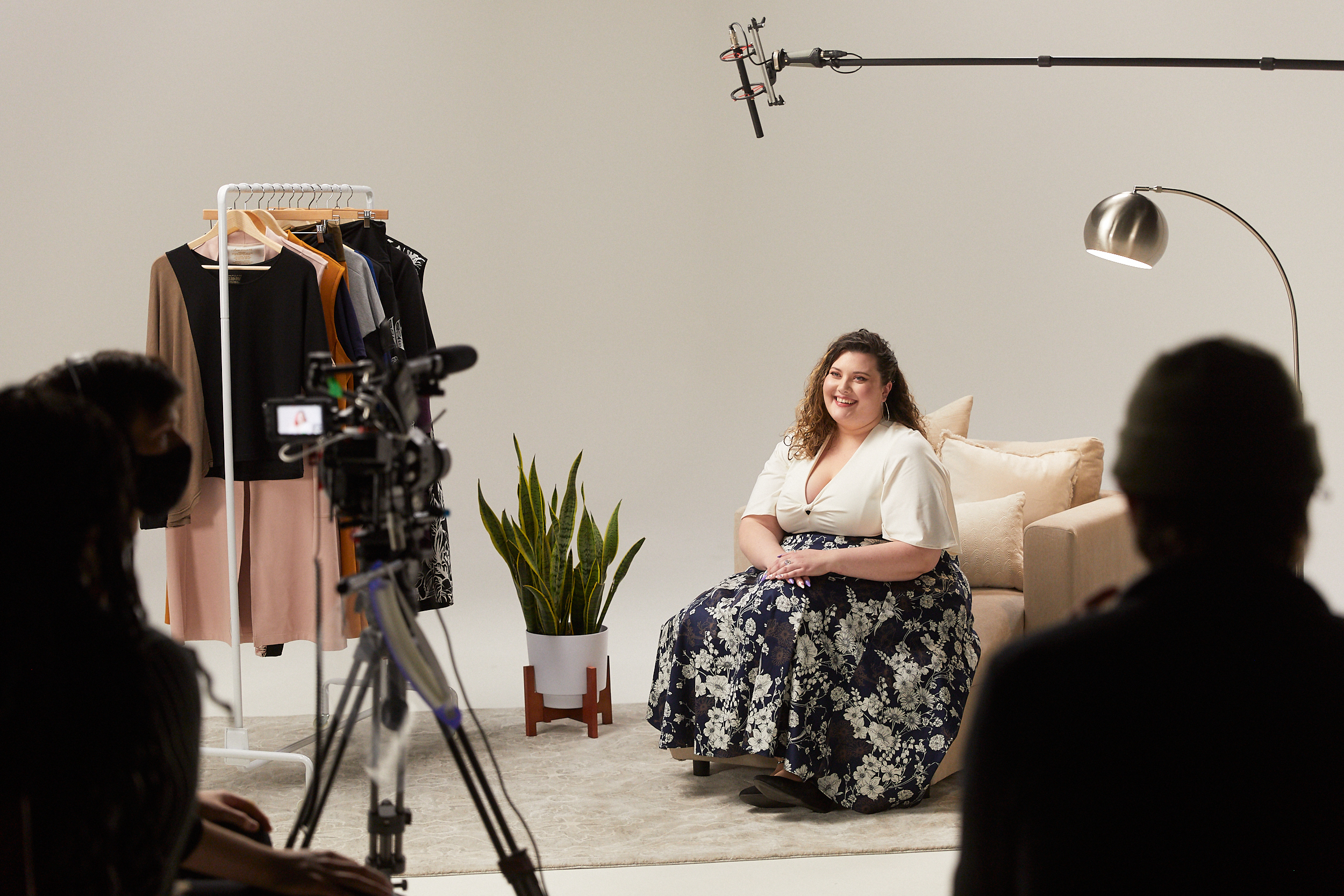 A behind the scenes photo of the crew shooting the Anne Mulaire inclusive sizing announcement.